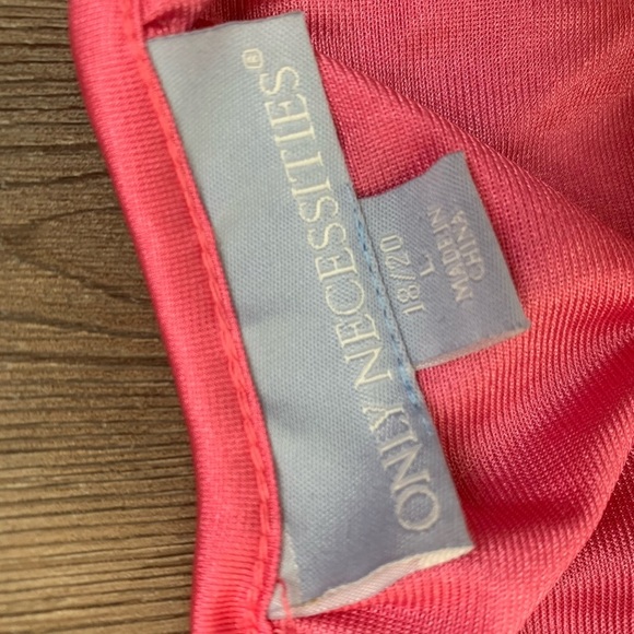 Night Gown - Picture 6 of 8